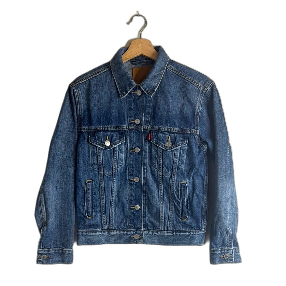 Levi’s Classic Denim Y2K button up‎ Jacket pockets size XS cute 90s style